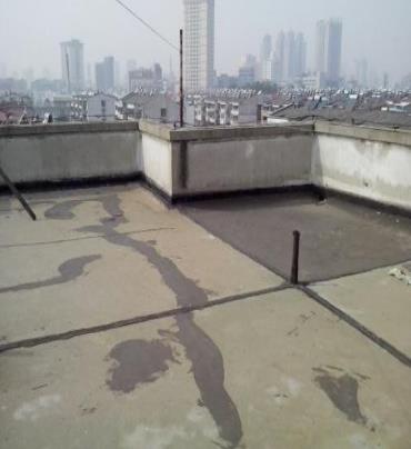 沛县漏水维修 楼顶漏水是什么原因，楼顶漏水维修方法是什么?